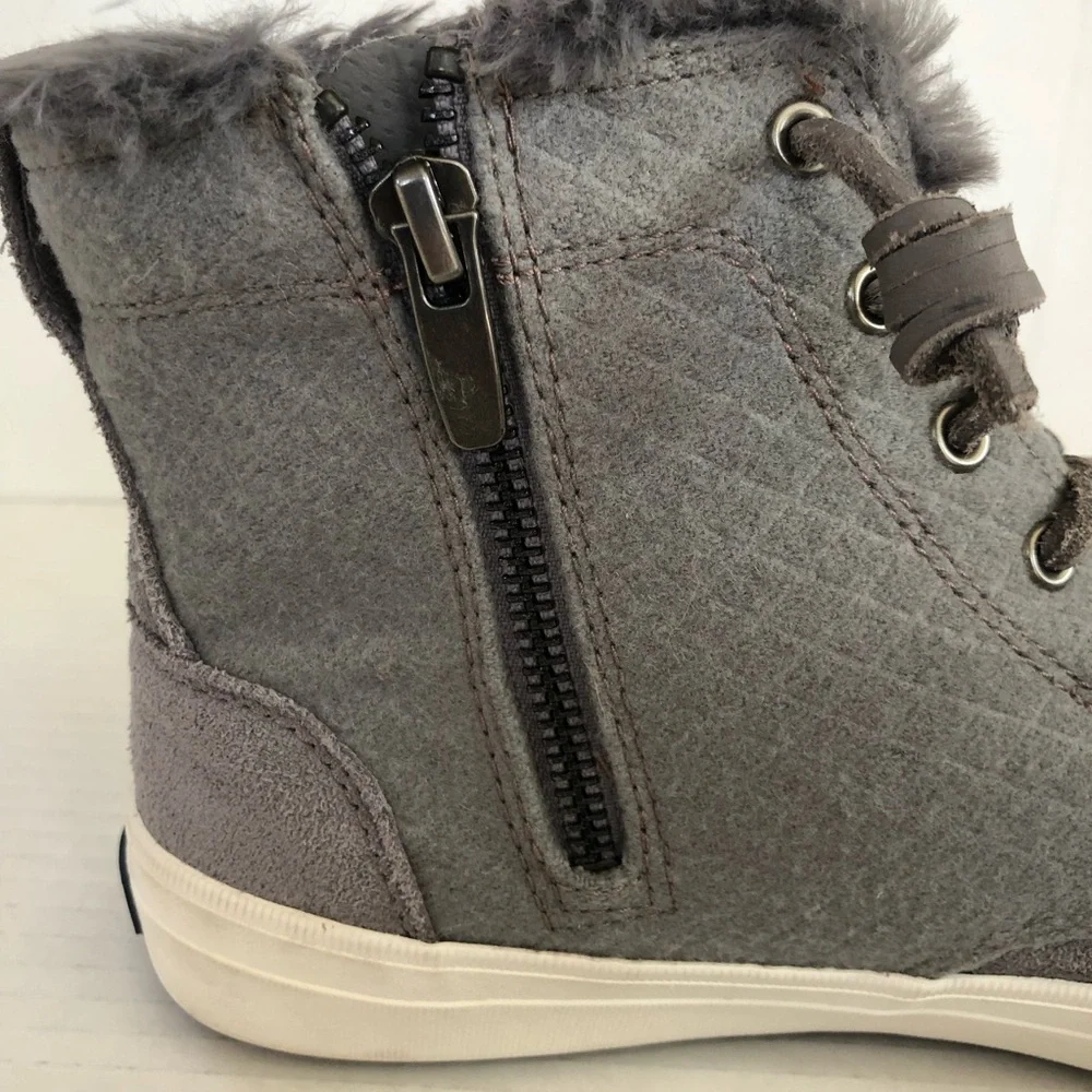 Sperry Women's Gray Crest Lug High Top Quilted Cozy Suede Sneaker